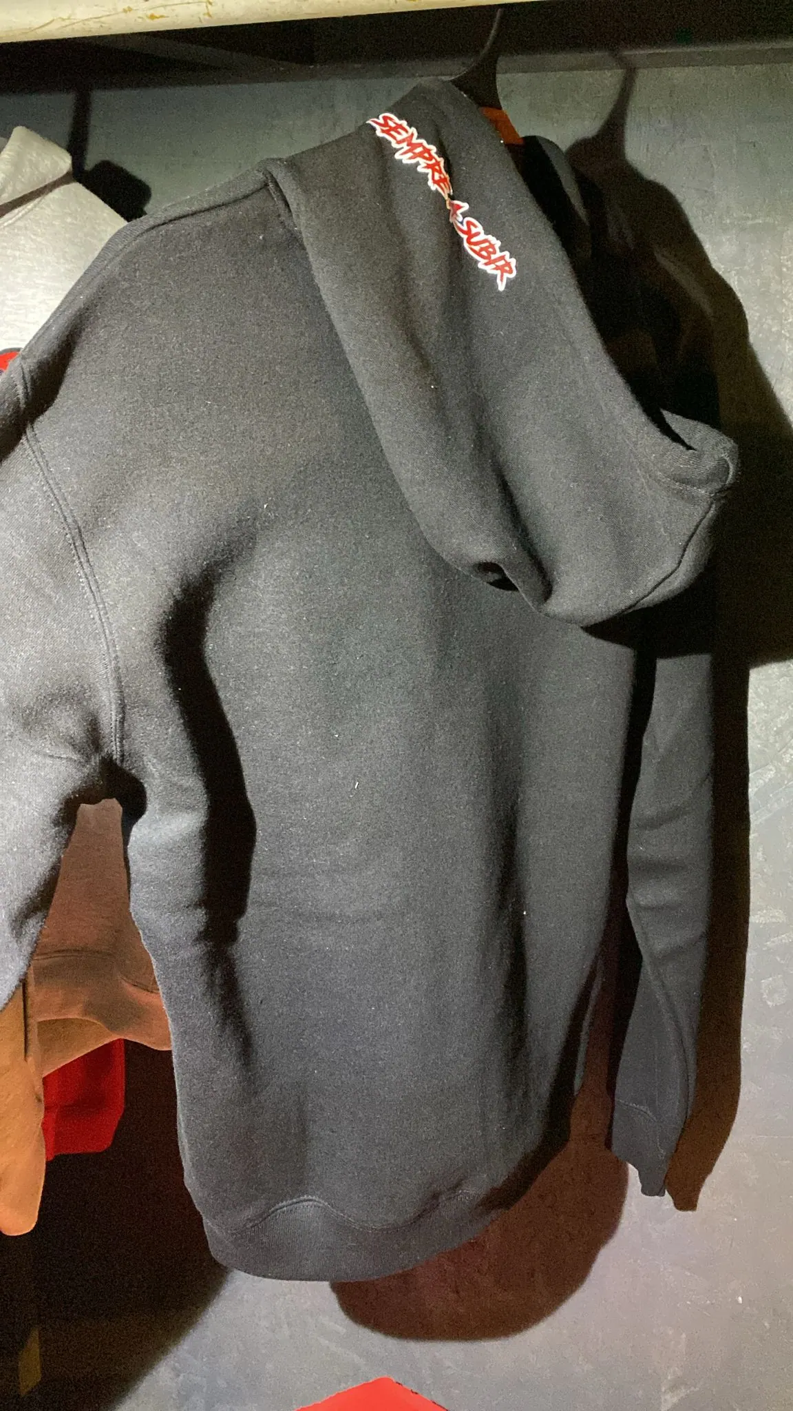 Hoodie Preto PaintOut - verso